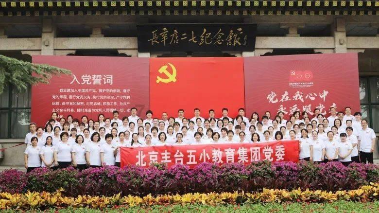 暗黑精灵幽影重重